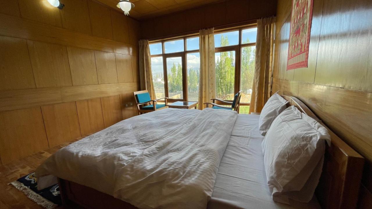 לה The Willow House מראה חיצוני תמונה