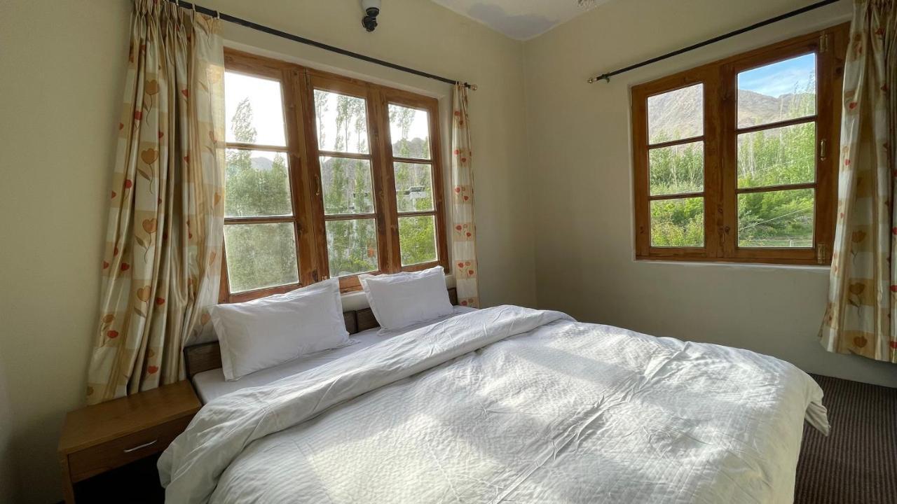 לה The Willow House מראה חיצוני תמונה