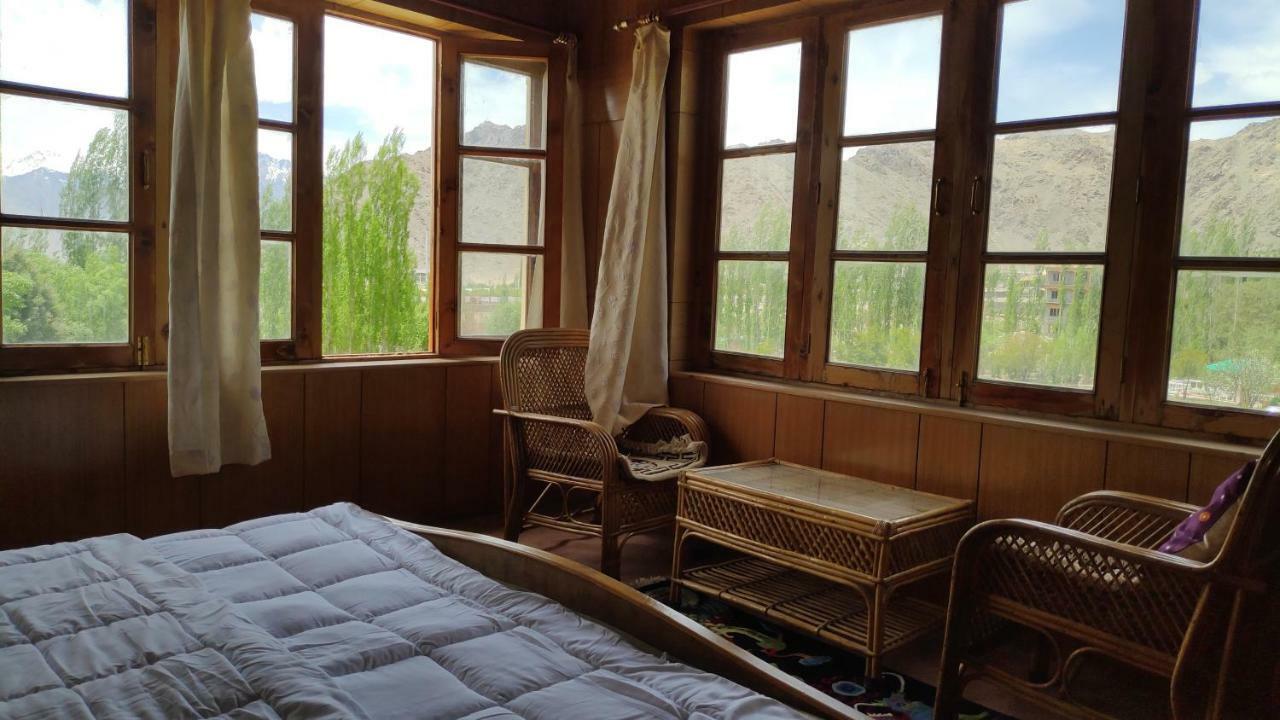 לה The Willow House מראה חיצוני תמונה