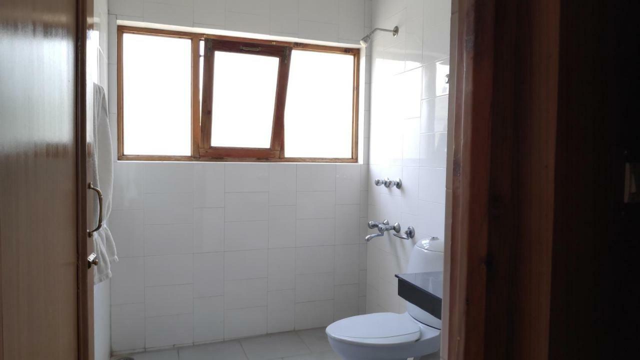 לה The Willow House מראה חיצוני תמונה